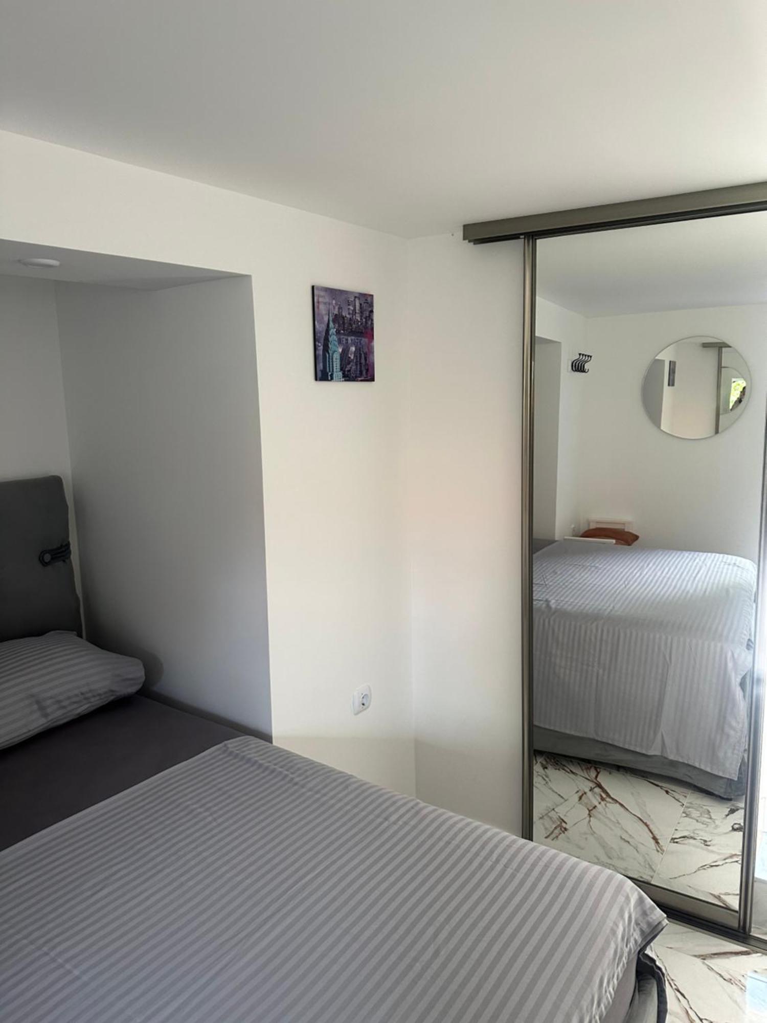 Apartman Lili Cetinje Eksteriør billede